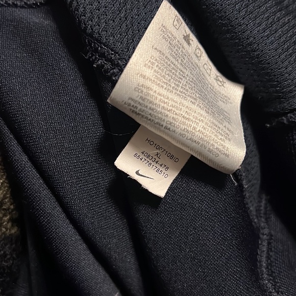 Nike Navy & Orange Zip Up Jacket - Picture 4 of 7